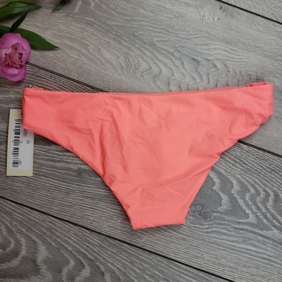Tori Praver Cheeky Low Rise Bikini Bottom Sz M - Picture 2 of 4